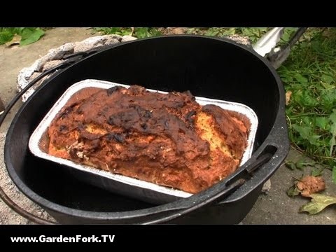 http://www.gardenfork.tv/wp-content/uploads/2011/08/dutch-oven-campfire-cooking-baking-banana-bread-gardenfork-tv-gardenfork-tv.jpg