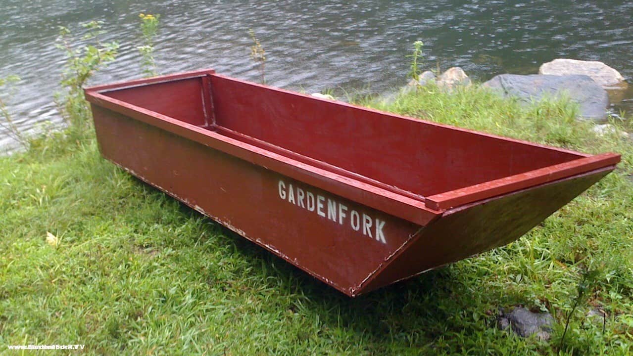 Plywood boat, How to build one : GF DIY Video - GardenFork.TV - DIY 