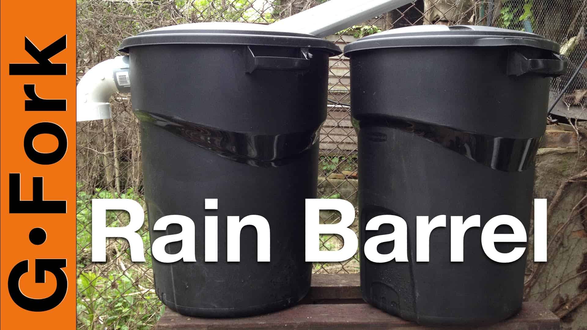 DIY Trash Can Rain Barrel 