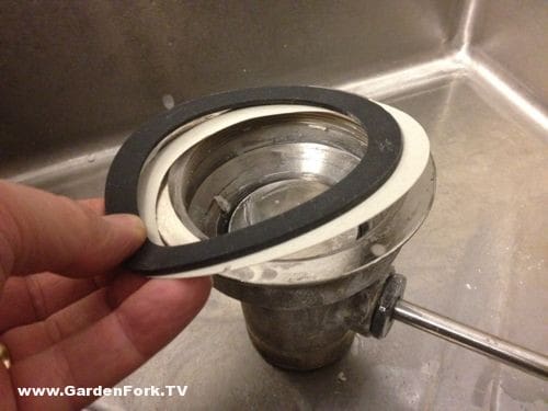 replacing rubber gasket on kitchen sink strainer