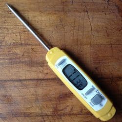 digital_thermometer