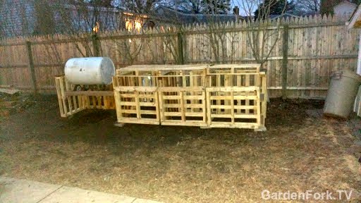 Homemade Pallet Compost Bins