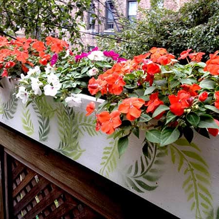 Easy Flower Box